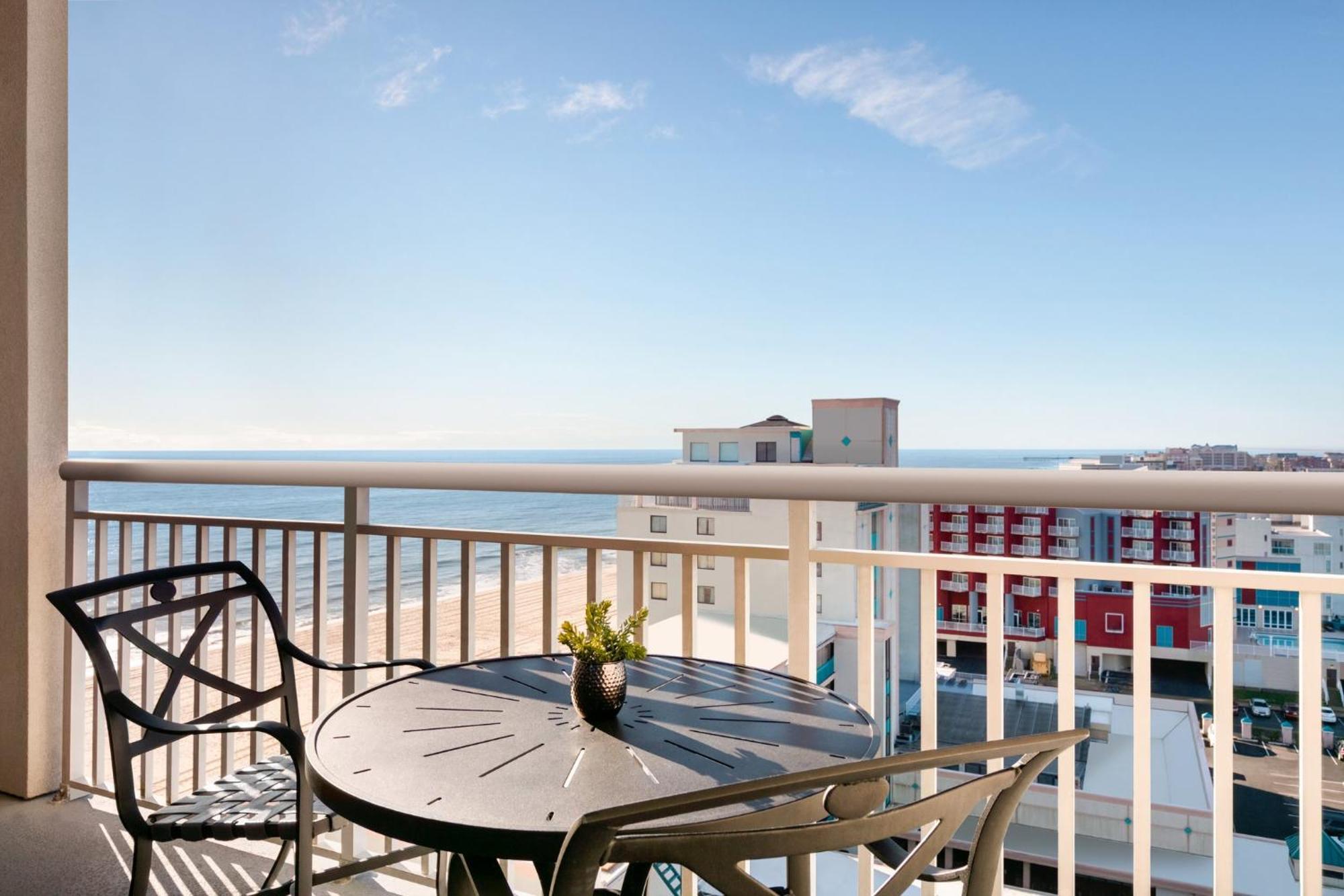 Holiday Inn & Suites Ocean City By Ihg Esterno foto